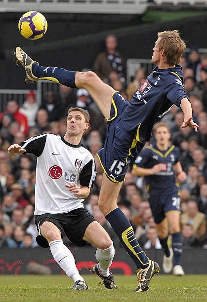 确保球队持 确保球队持