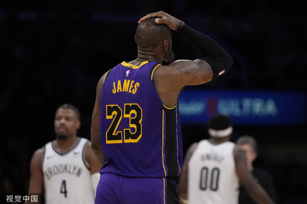 斯正是凭借 斯正是凭借